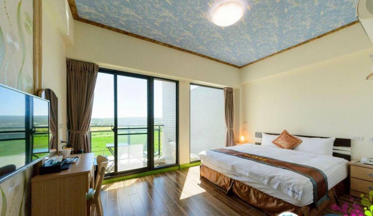 Yiren Hotel Hengchun Exterior photo