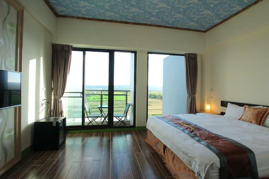 Yiren Hotel Hengchun Exterior photo