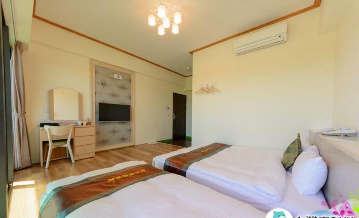 Yiren Hotel Hengchun Exterior photo